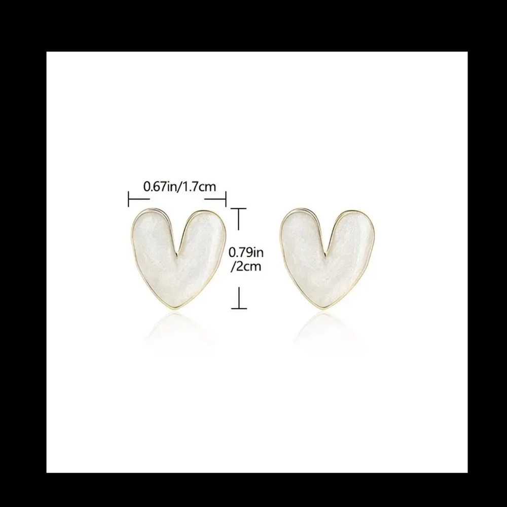 White & gold heart valentine earrings ✨🤍 - Picture 4 of 4